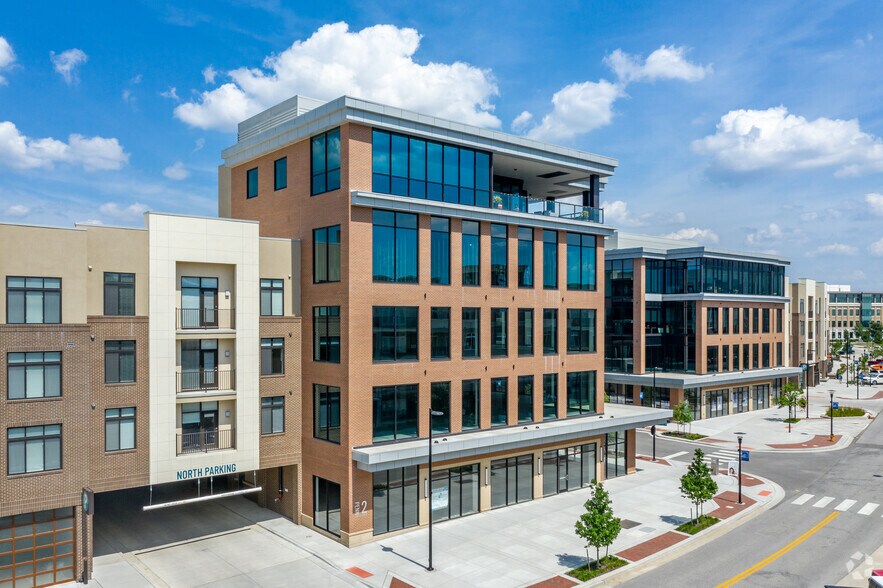 More Photos Of W 87th St Pky @ Renner Blvd, Lenexa Unknown For Lease