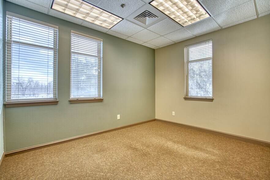 More Photos Of 4790 Table Mesa Dr, Boulder Office For Lease