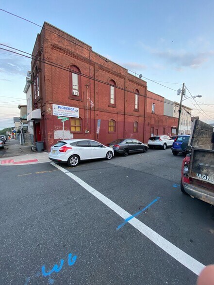 More Photos Of 71 Wayne Ave, Paterson Industrial For Sale