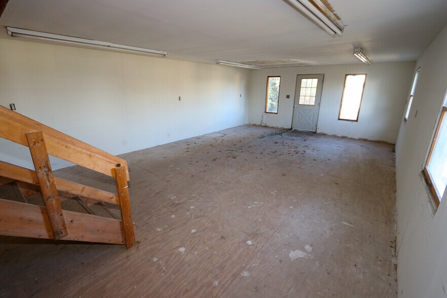 More Photos Of 657 Red Lion Rd, Huntingdon Valley Office Residential For Sale