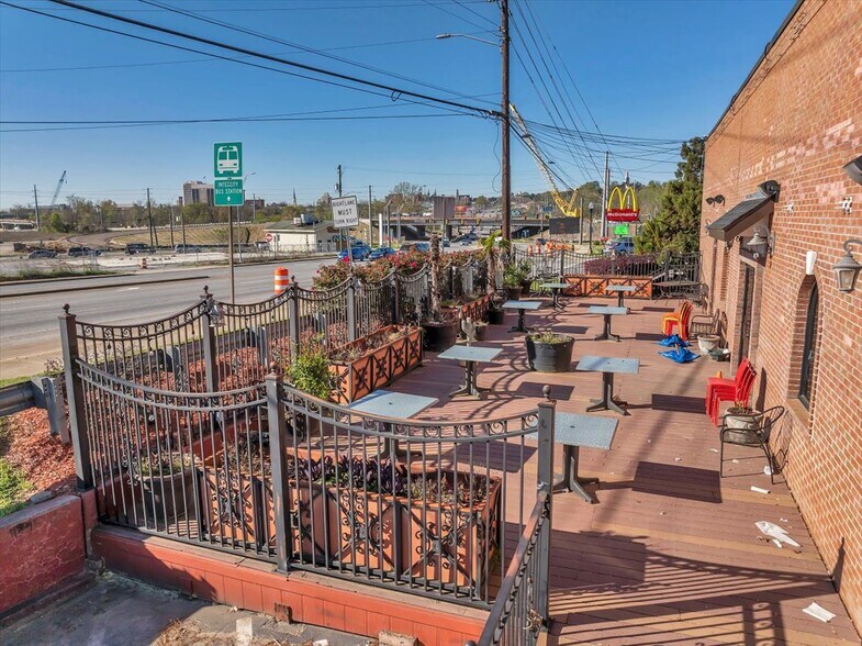 More Photos Of 610-630 North Ave, Macon-Bibb Freestanding For Sale