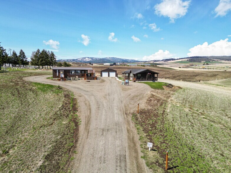 More Photos Of 110 Seubert Heights Dr, Cottonwood Trailer Camper Park For Sale