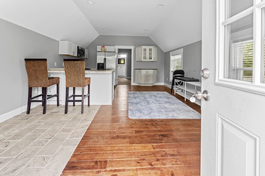 More Photos Of 429 Fairchance Rd., Morgantown Warehouse For Lease