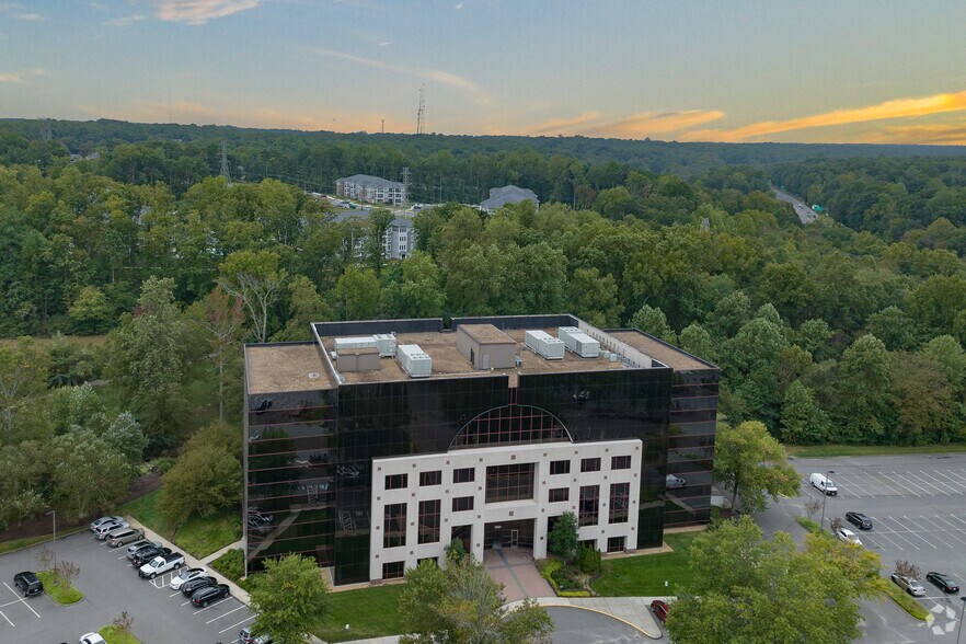 More Photos Of 7501 Boulder View Dr, North Chesterfield Unknown For Lease