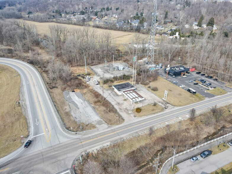 More Photos Of 1310 Columbus Rd, Granville Land For Lease