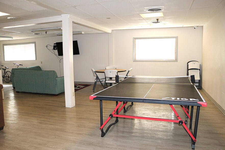 More Photos Of 202 W 3rd St, Hale Center Skilled Nursing Facility For Sale