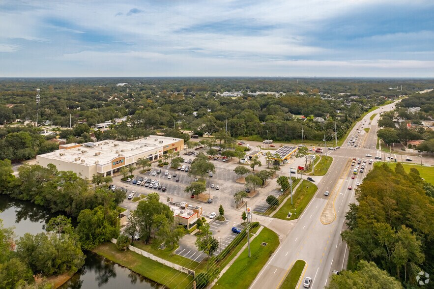 More Photos Of 5735 Gunn Hwy, Tampa Unknown For Lease
