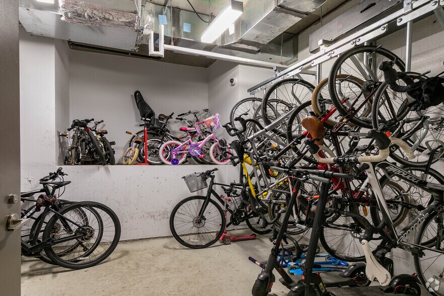 More Photos Of 522 Atlantic Ave, Brooklyn Apartments For Lease