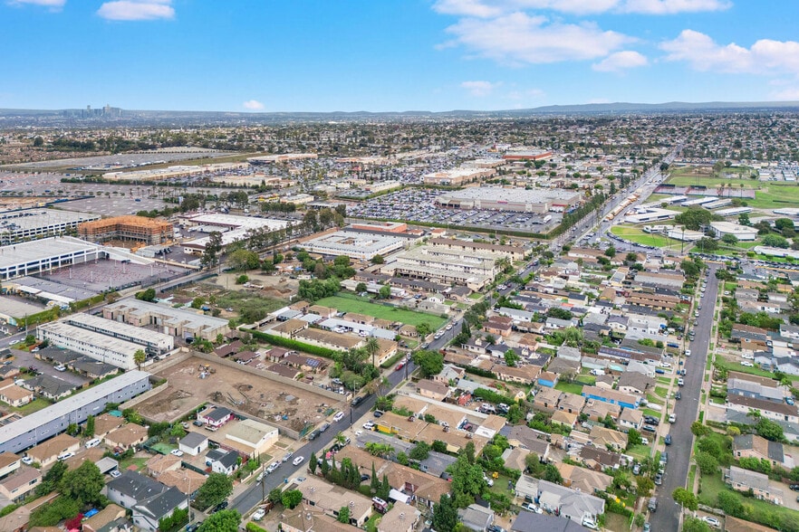 More Photos Of 3660-3668 W 102nd St, Inglewood Land For Sale