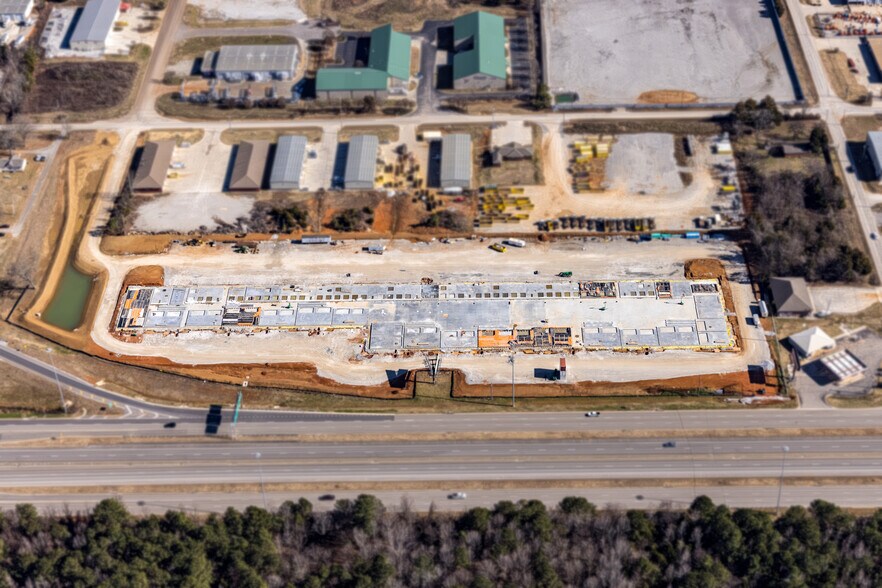 More Photos Of 6358 Research Park Blvd NW, Huntsville Distribution For Lease