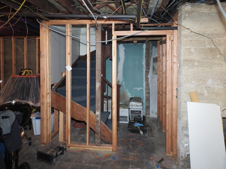 More Photos Of 78 Hart Blvd, Staten Island Rehabilitation Center For Lease