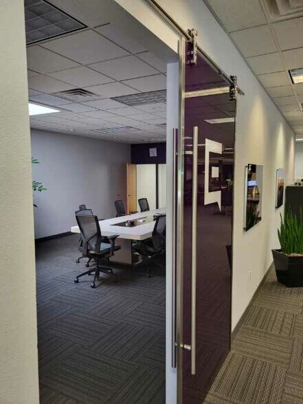 More Photos Of 2985 S Ridge Rd, Green Bay Medical For Lease