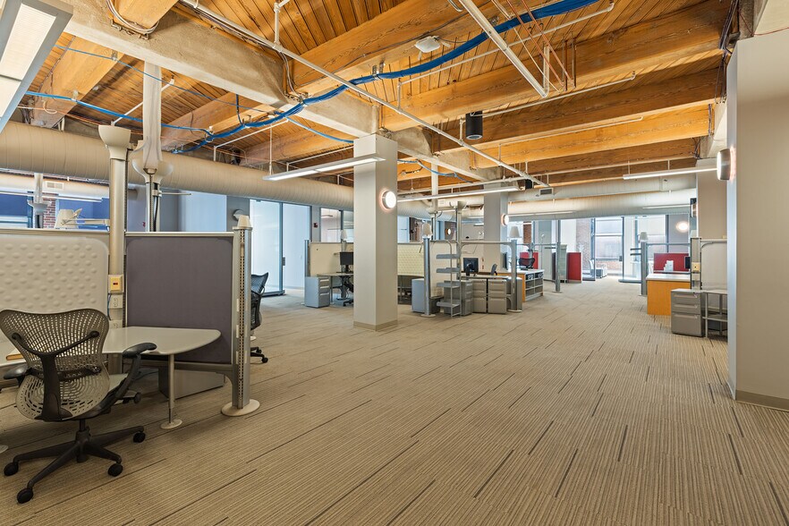 More Photos Of 1001 Washington Ave, Saint Louis Office For Lease