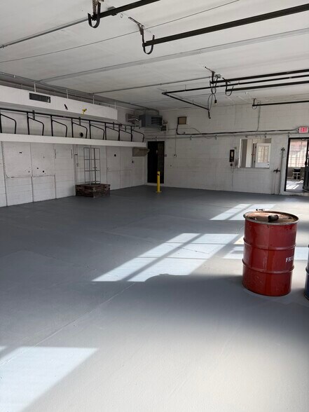 More Photos Of 1040 Ringwood Ave, Haskell Coworking Space