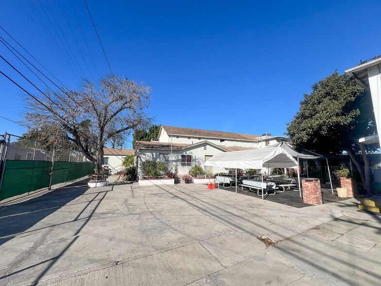 More Photos Of , Huntington Park Unknown For Sale