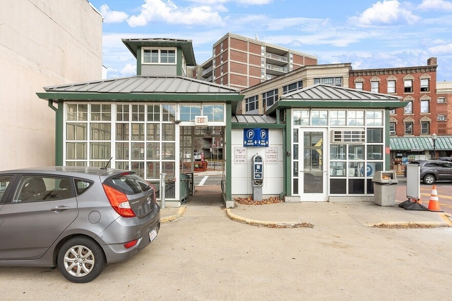 More Photos Of 424-438 Main St, Fitchburg General Retail For Sale