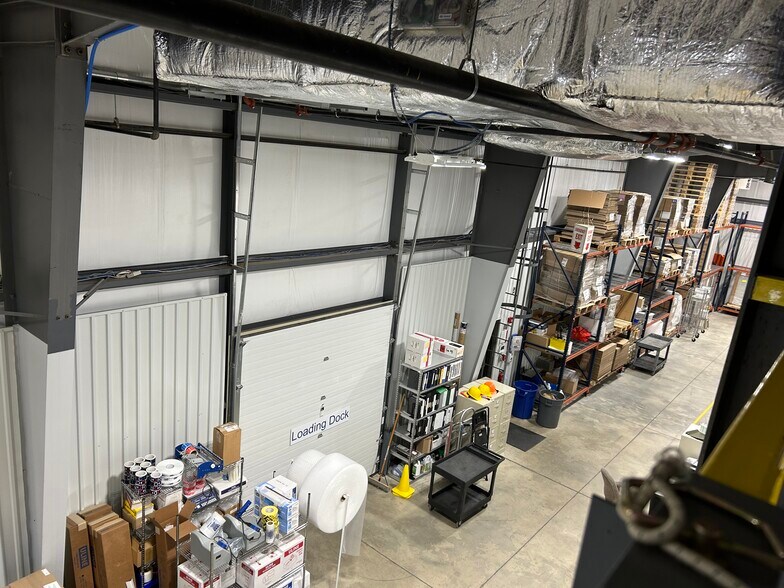 More Photos Of 20 London Ln, Seabrook Industrial For Sale