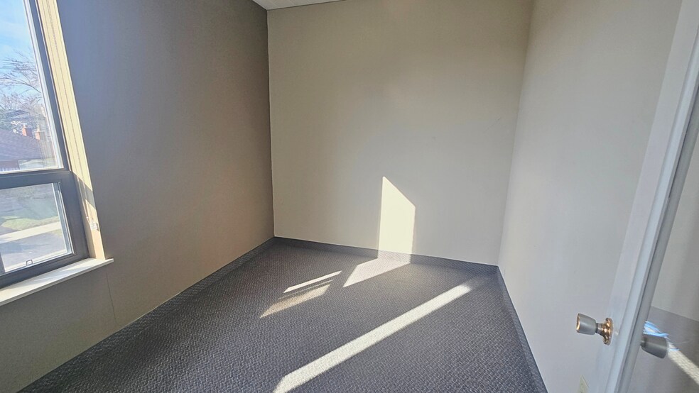 More Photos Of 770 Browns Line, Toronto Medical For Lease
