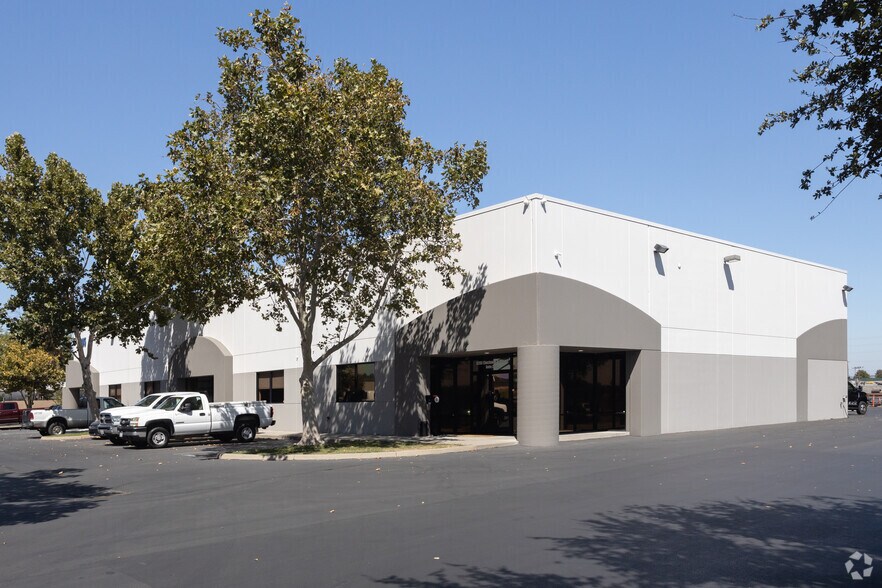 Primary Photo Of 4205 Cincinnati Ave, Rocklin Warehouse For Lease
