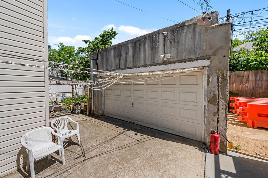 More Photos Of 1817 63rd St, Brooklyn Apartments For Sale