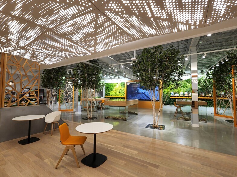 More Photos Of 200 Domain Dr, Stratham Manufacturing For Lease