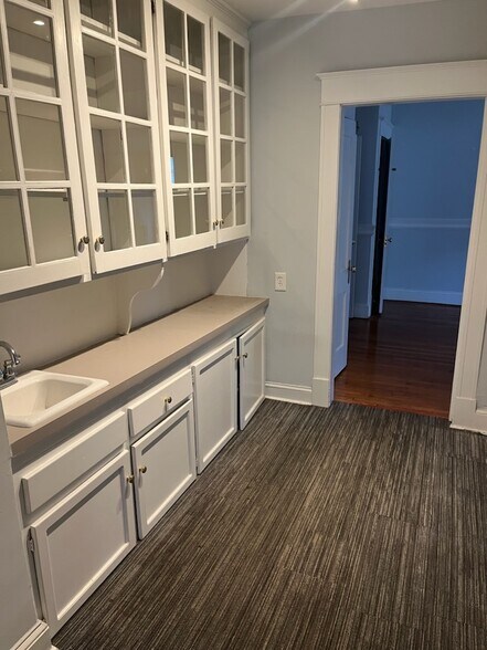 More Photos Of 1102 N Main St, High Point Storefront For Lease