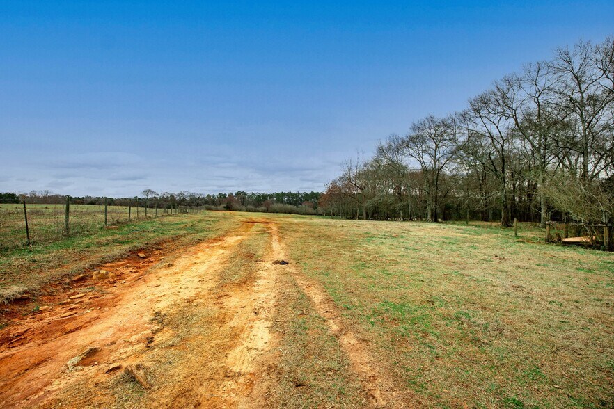 More Photos Of 25 Trinity rd, Thomaston Land For Sale