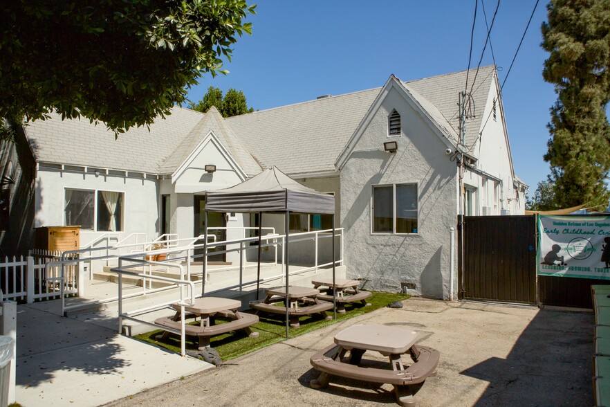 Primary Photo Of 12131 Burbank Blvd, Valley Village Schools For Sale