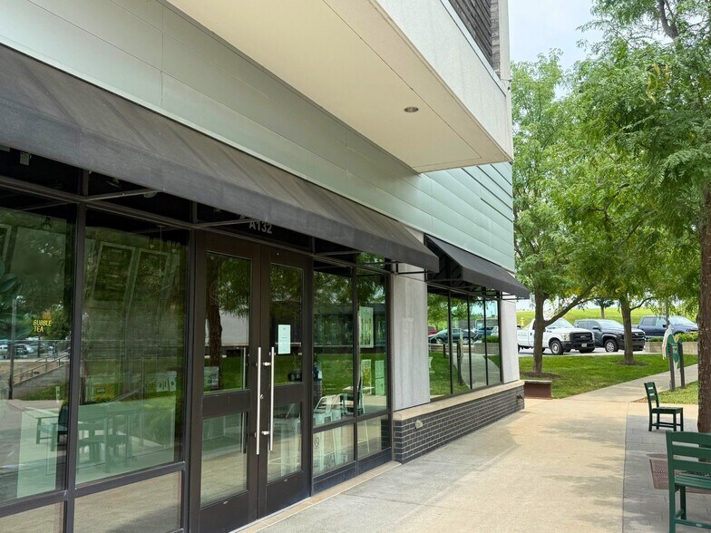 More Photos Of 2144 E Republic Rd, Springfield Business Park For Lease