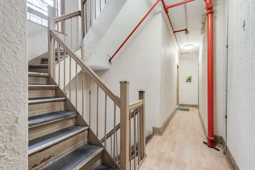 More Photos Of 925 Columbus Ave, New York Apartments For Sale