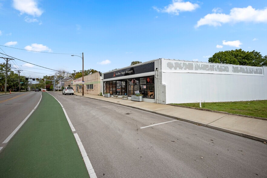 More Photos Of 507 E 3rd St, Lexington Warehouse For Sale