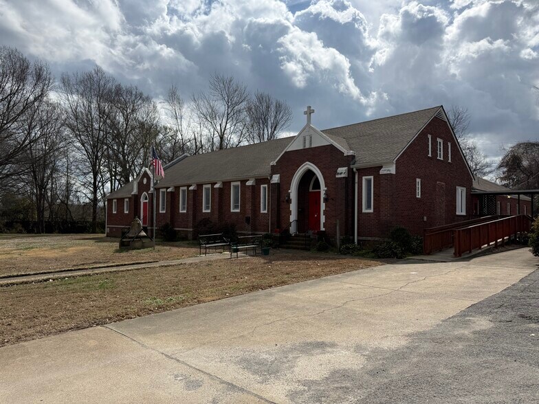 Primary Photo Of 1971 Jackson Ave, Memphis Religious Facility For Sale