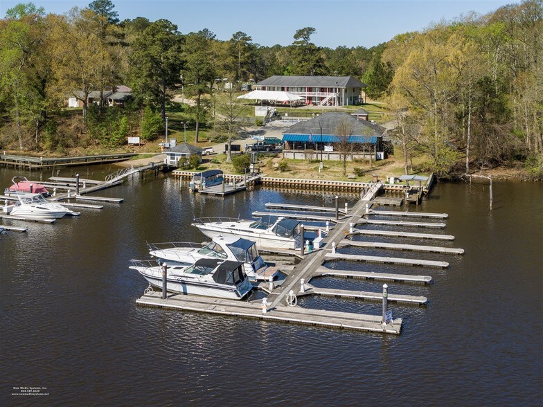 More Photos Of 9100 Wilcox Neck Rd, Charles City Marina For Lease