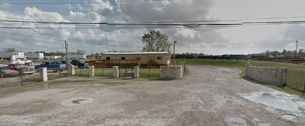 More Photos Of 11334 Beaumont Hwy, Houston Land For Lease