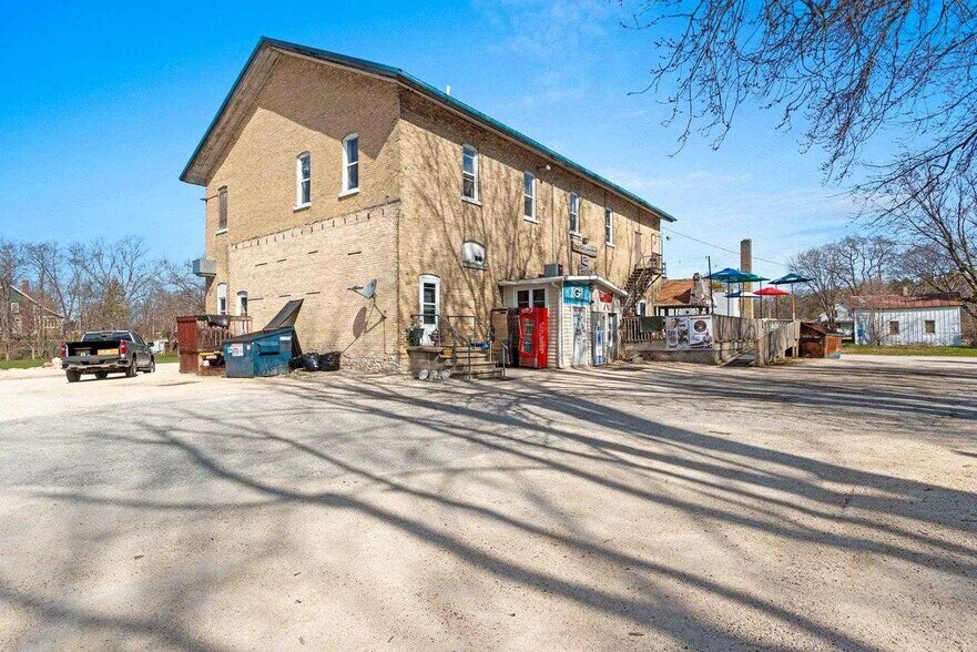 More Photos Of E3261 County Rd S, Casco Sports And Entertainment For Sale