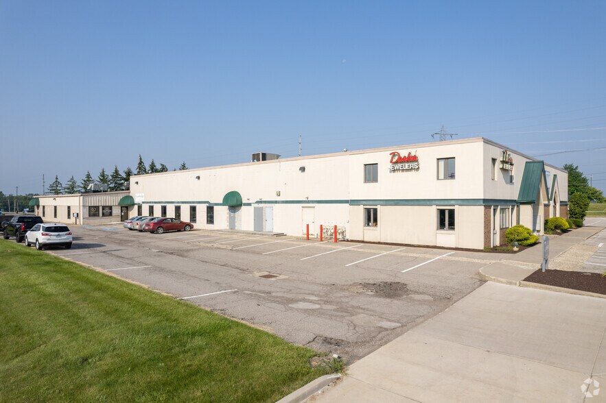 More Photos Of 2291 W 4th St, Ontario Office For Lease