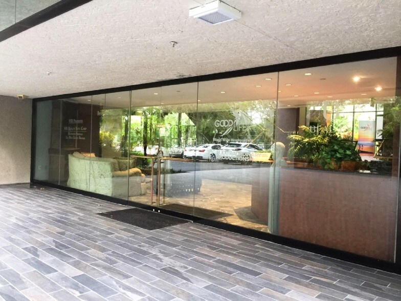 More Photos Of 5801 Congress Ave, Boca Raton Flex For Sale