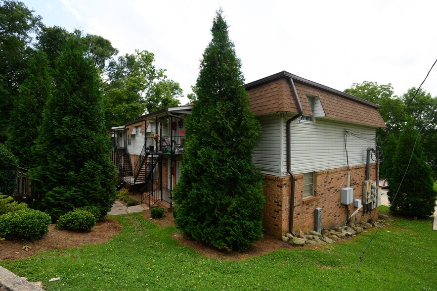 More Photos Of 604 Pinson Pl, Birmingham Multifamily For Sale