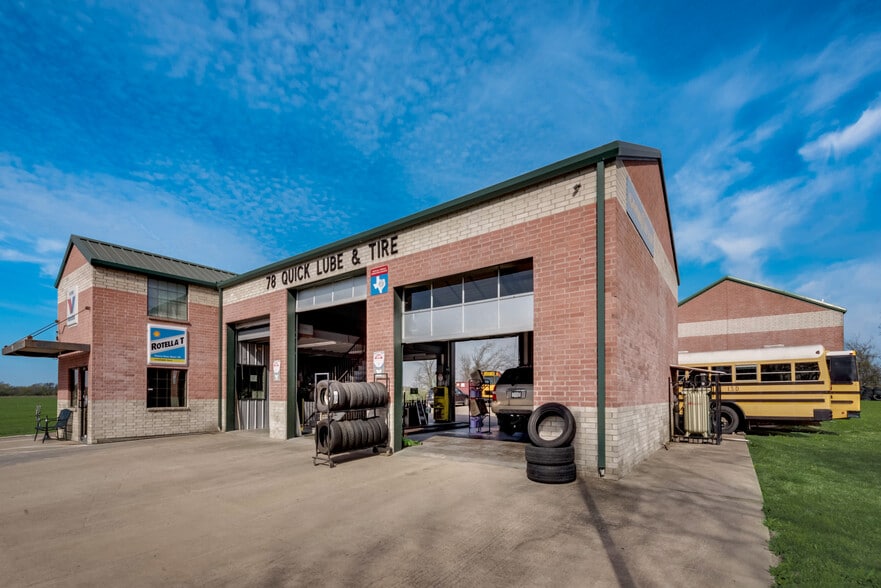 More Photos Of 712 State Highway 78 S, Farmersville Auto Repair For Sale