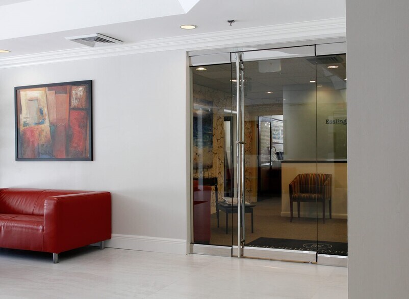 More Photos Of 1700 E Las Olas Blvd, Fort Lauderdale Office For Lease