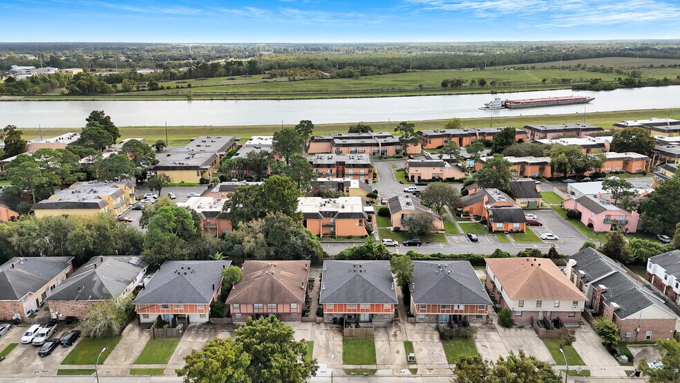 More Photos Of , New Orleans Multifamily For Sale