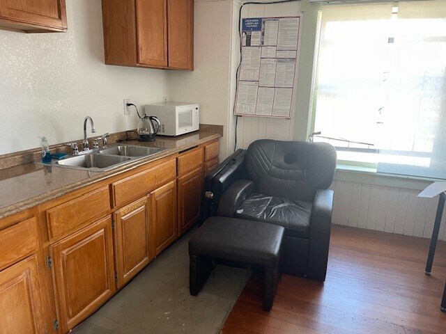 More Photos Of 2317 Santa Clara Ave, Alameda Storefront Retail Residential For Sale