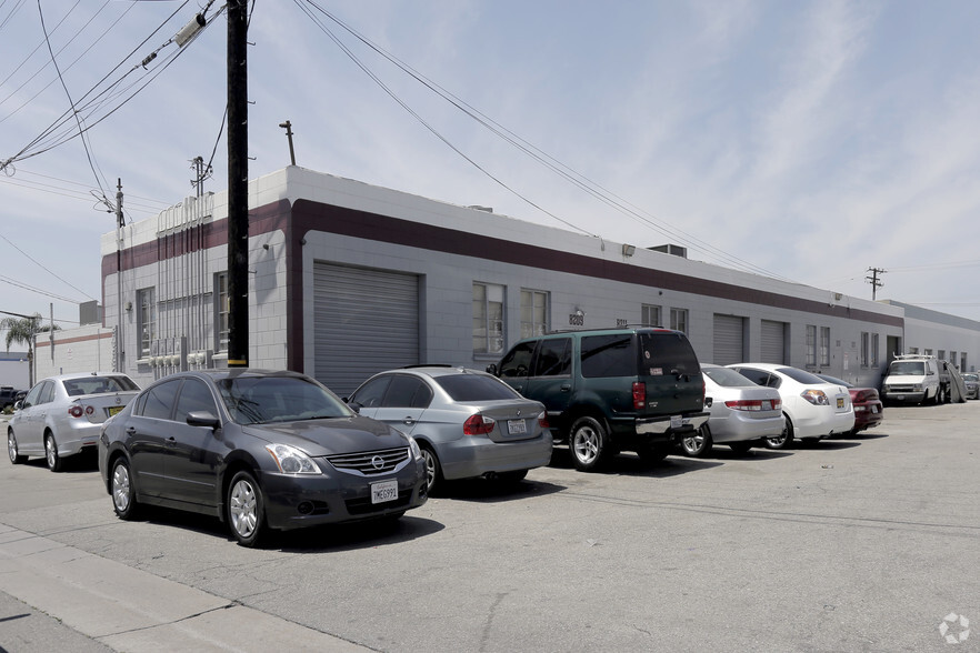 More Photos Of 8209-8215 Secura Way, Santa Fe Springs Warehouse For Lease