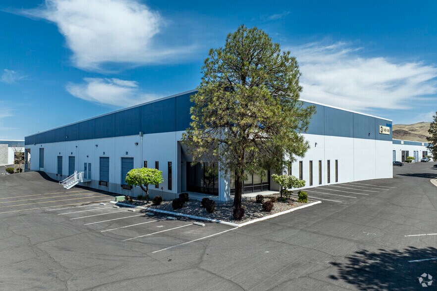 Primary Photo Of 1480-1498 Kleppe Ln, Sparks Warehouse For Lease