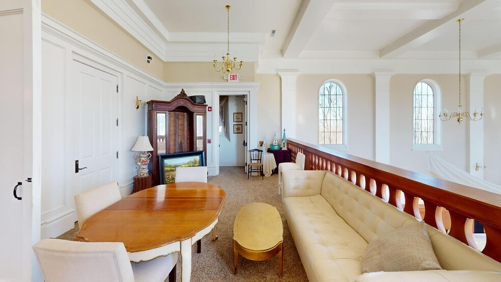 More Photos Of 195 State Route 151, Smithfield Hospitality For Sale