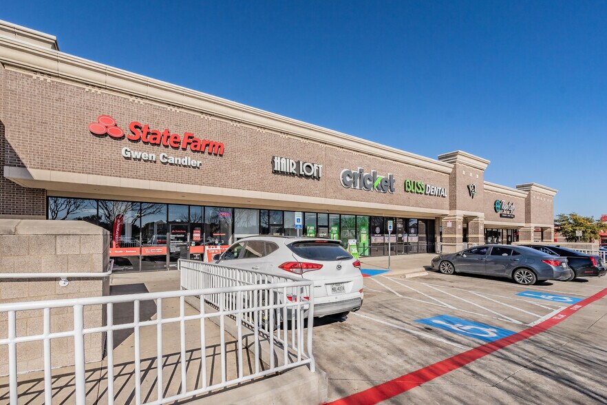 More Photos Of 3939 Frankford Rd, Dallas Unknown For Lease