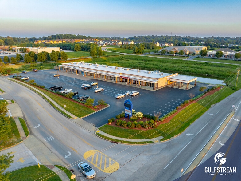 Primary Photo Of 3332 Villa Point, Owensboro Restaurant For Sale