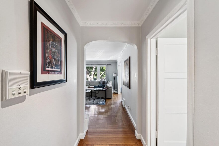 More Photos Of 2539-2541 Lombard St, San Francisco Apartments For Sale