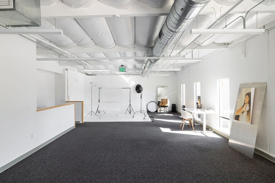 More Photos Of 3400 Susan St, Santa Ana Manufacturing For Lease