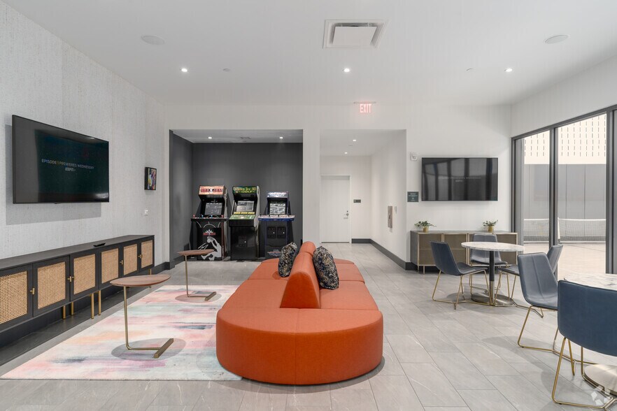 More Photos Of 570 N 5th St, Philadelphia Apartments For Lease